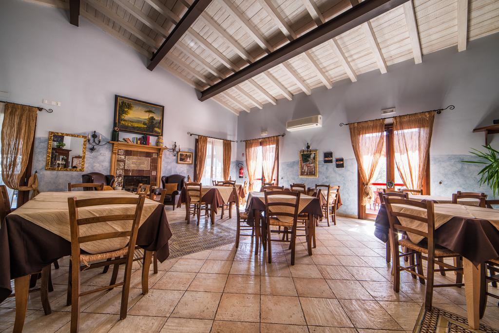 Principe Di Aragona Villa Екстериор снимка